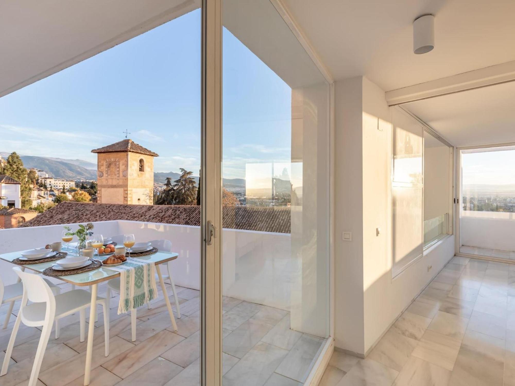 My White Wall Realejo Apartment Granada Exterior photo
