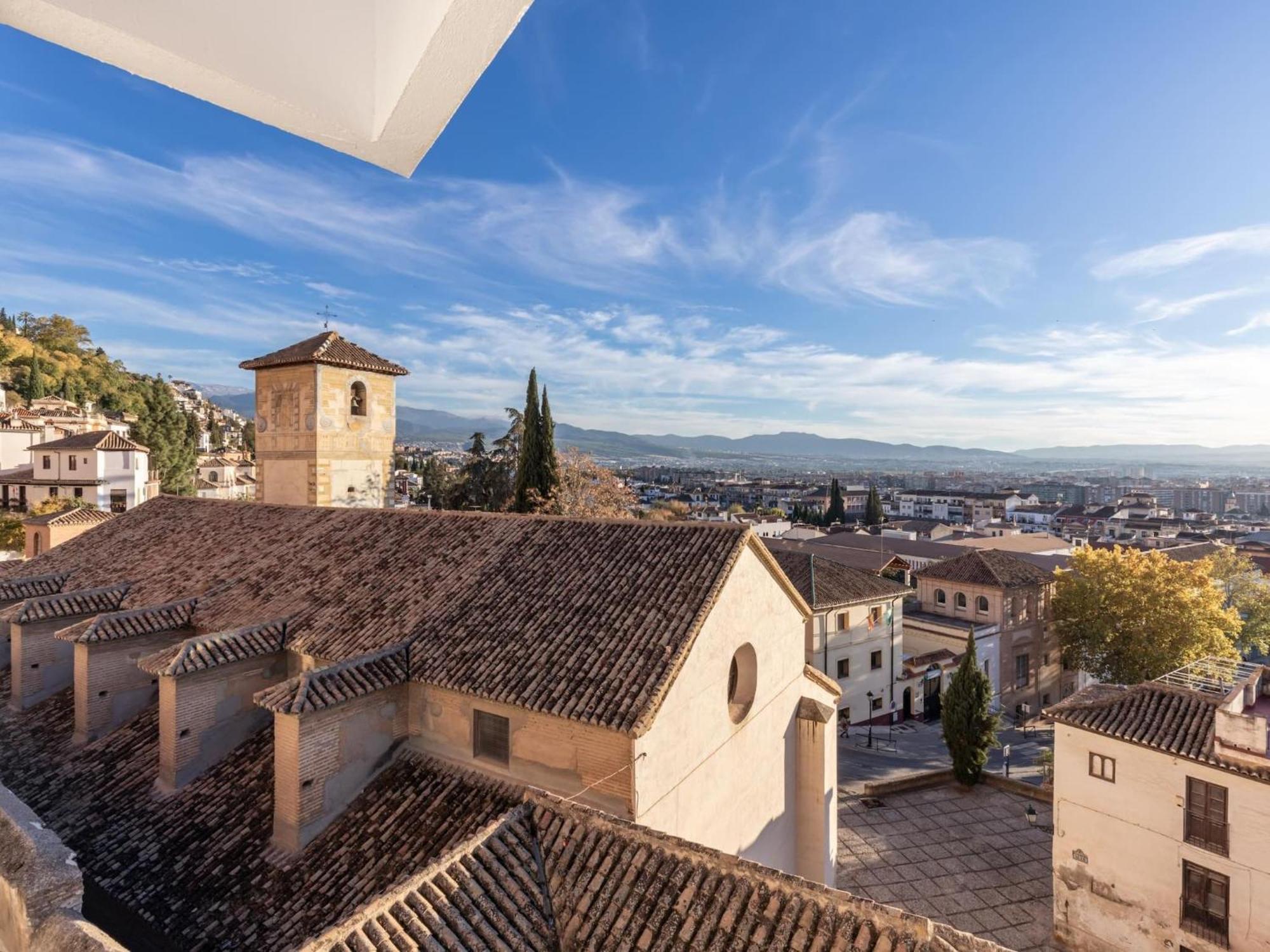 My White Wall Realejo Apartment Granada Exterior photo