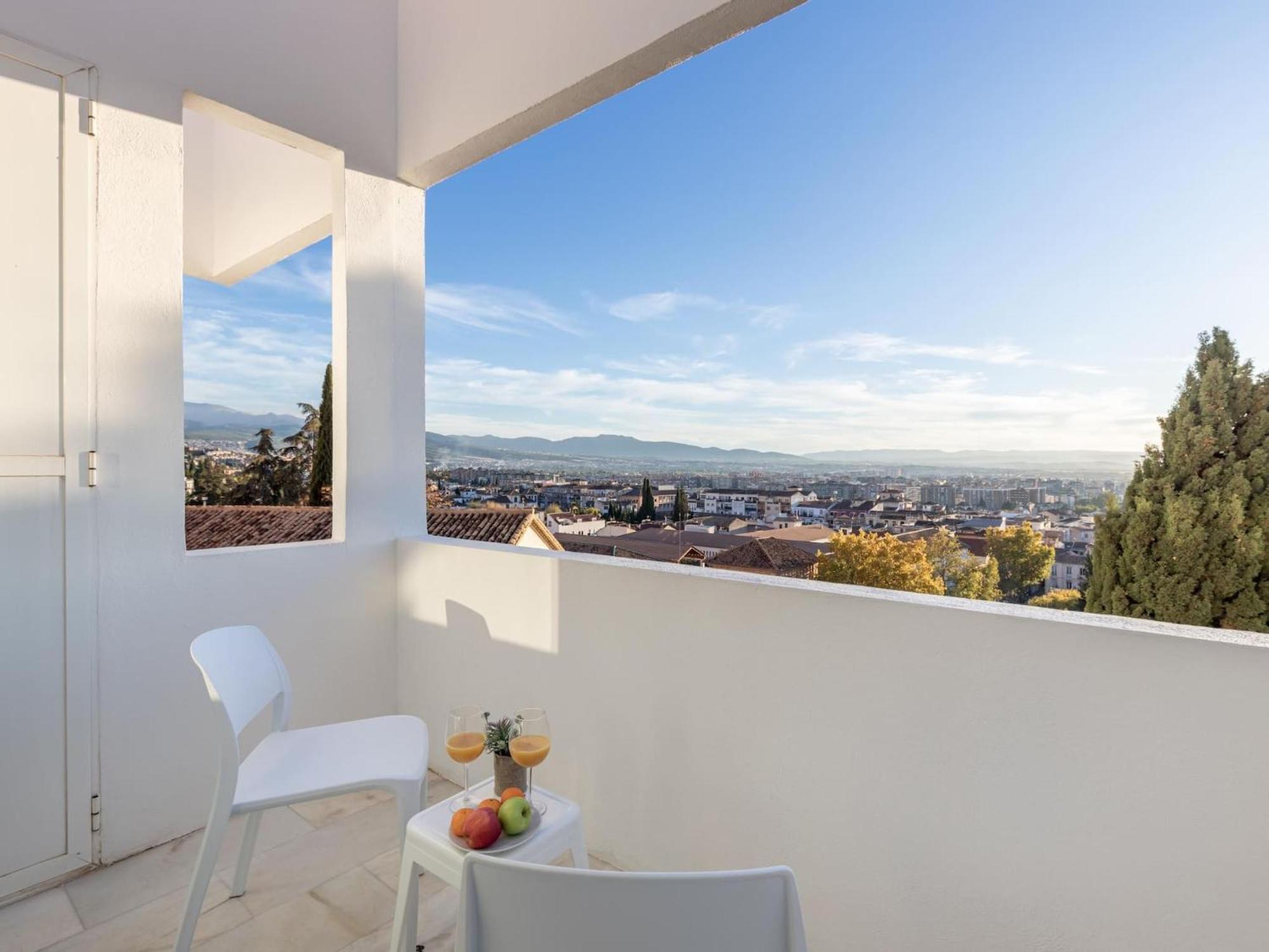 My White Wall Realejo Apartment Granada Exterior photo