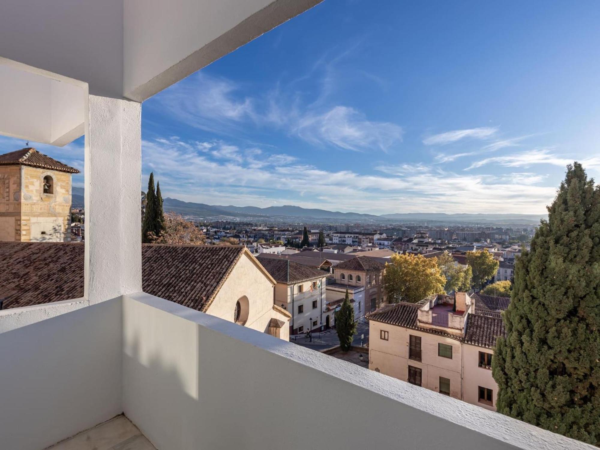 My White Wall Realejo Apartment Granada Exterior photo